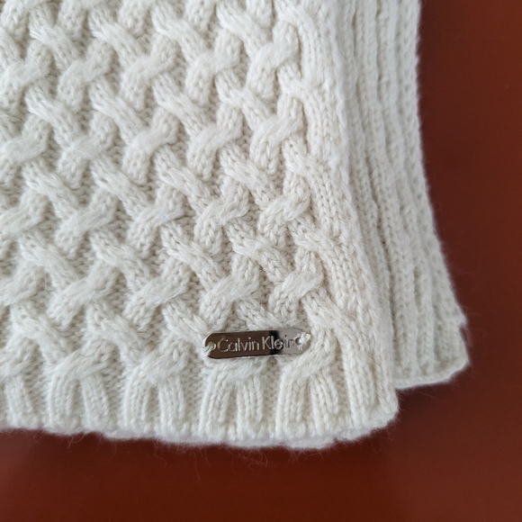 Calvin Klein unisex scarf - Picture 4 of 5